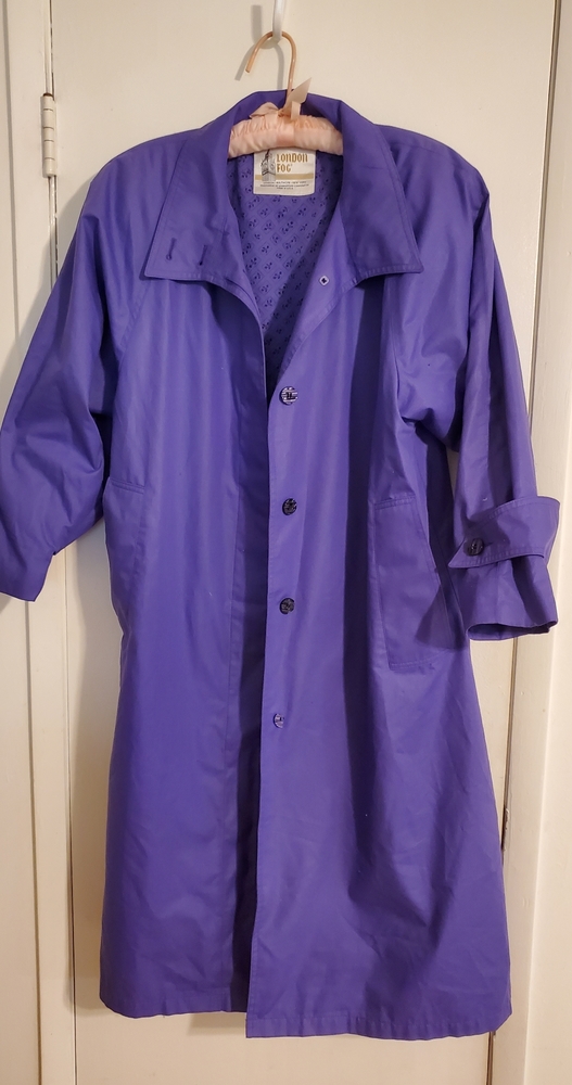 Funky Vintage London Fog Raincoat - 4P/Small